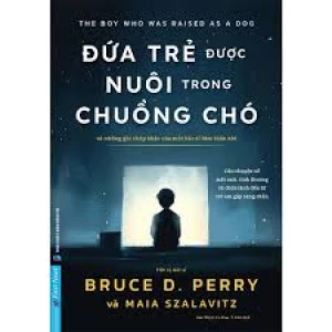 Đứa Trẻ Được Nuôi Trong Chuồng Chó