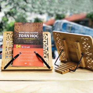 Kệ Đọc Sách Bằng Tre Ép Đa Năng (Họa Tiết Hoa Văn Giao Ngẫu Nhiên)