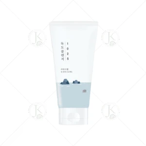 Sữa Rửa Mặt Dưỡng ẩm, Dịu Nhẹ Round Lab 1025 Dokdo Cleanser 150ml