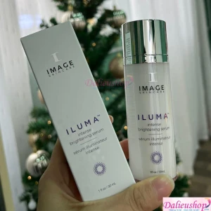 Image Iluma Intense Brightening Serum Giá Bao Nhiêu? Mua Ở Đâu Chính Hãng?