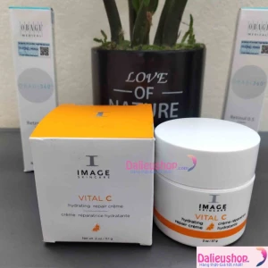 Image Vital C Hydrating Repair Creme Giá Bao Nhiêu? Mua Ở Đâu Chính Hãng?