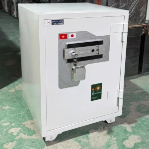 Két sắt thông minh Việt Nhật VN86FE kết nối điện thoại màu trắng