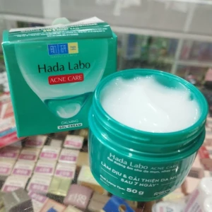Gel dưỡng ẩm cho da mụn, nhạy cảm - Hada Labo Acne Care Calming Gel Cream 50g ( xanh lá)
