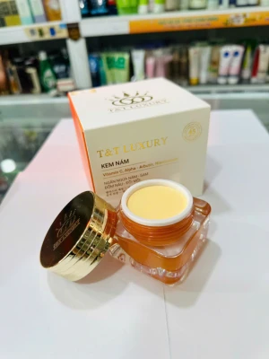 Kem T&T Luxury sạch nám - sạm - đốm nâu - đồi mồi 35g