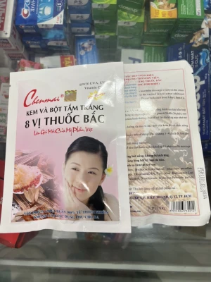 Kem và bột tắm trắng 8 vị thuốc Bắc Chenmai (150g)