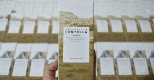 Tinh Chất Rau Má Trị Mụn Skin1004 Madagascar Centella Asiatica 100 Ampoule - Giá cực rẻ!