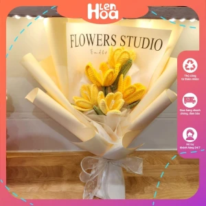 Bó hoa len màu vàng handmade, hoa tulip màu vàng ghép cánh