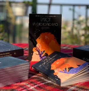 Bộ thẻ bài: Tarot và Cung hoàng đạo ( Bộ bài và sách hướng dẫn)