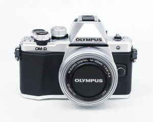 Máy Ảnh Olympus OM-D E-M10 Mark II Kit 14-42mm