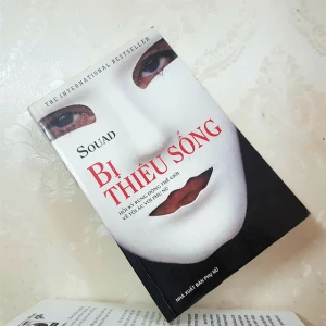 Sách Bị Thiêu Sống Souad
