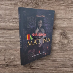 Sách Mặt nạ Tina Tình