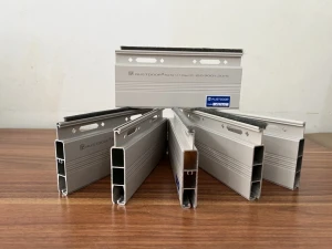 Cửa cuốn khe thoáng A62