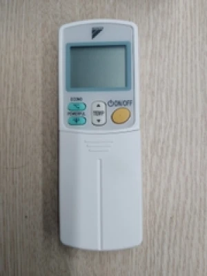 Điều khiển điều hòa Daikin 2 chiều hàng chính hãng 0902223456