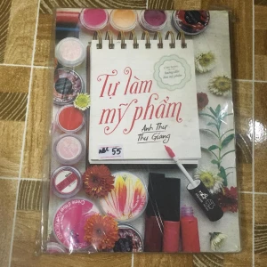 Tự Làm Mỹ Phẩm - Anh Thư, Thu Giang - Sách Cũ ABC