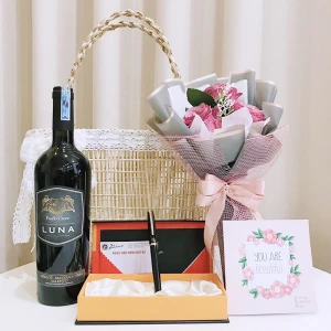 Quà Tặng sếp nữ LuvGift Phụ Nữ Quý Phái Túi quà bút Picasso, rượu vang