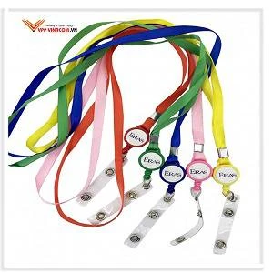 Dây đeo thẻ củ rút hình mặt cười E421