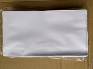 Bao thư trắng có keo 12 x 22 cm