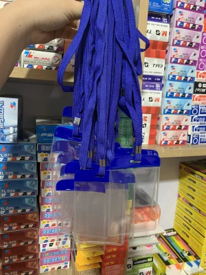 Bộ bảng tên dây đeo nhựa DỌC 7 10 cm