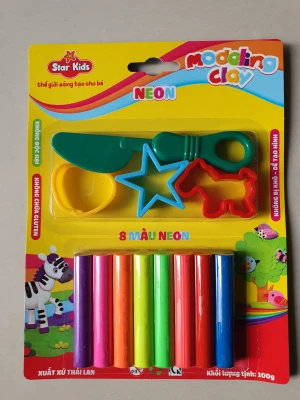 Đất nặn Star Kids 100g 8 màu 4 dụng cụ