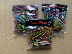 Ghim kẹp giấy màu C62 Toàn Phát