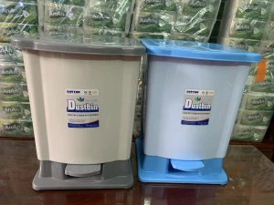 Thùng Rác Đạp Vuông Duy Tân