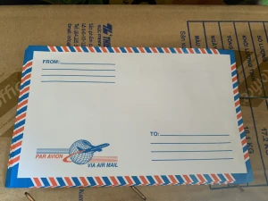 Xấp 25 cái bao thư sọc có keo 18*11 cm