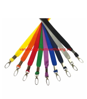 Dây lụa đeo thẻ 1.5cm móc sắt (Móc giọt lệ)