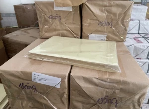 Giấy decal A4 đế vàng