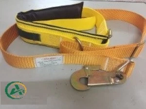 Dây an toàn vàng móc nhỏ