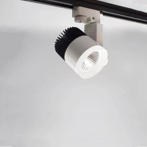 Đèn led rọi thanh ray 7W làm nổi bật sản phẩm shop, cửa hàng AN-PR101