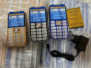 Điện Thoại V900 4G - bh6t (sl10-2/30-5)