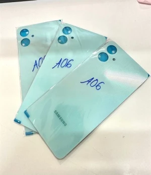 Lưng Samsung A06 Xanh Zin