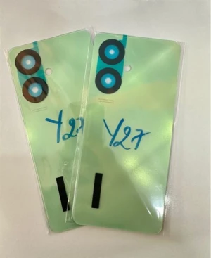Lưng Vivo Y27 Xanh Lá Zin