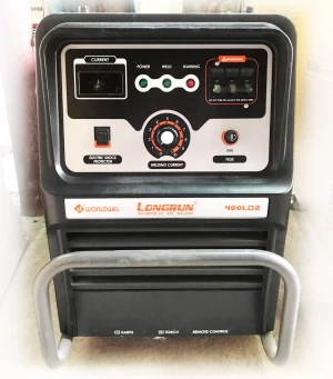 Máy hàn hồ quang 400LD2 Worlwel/ Hàn Quốc