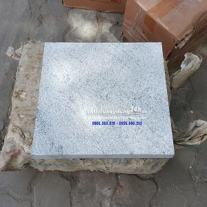 Đá băm xám trắng 30x60 cm