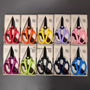 Kéo Cắm Hoa Sakagen Hand Creation F-195 Bản Lưỡi Đen