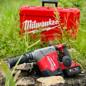 Máy khoan bê tông trần kèm hút bụi dùng pin Milwaukee M18 FHAFOH16