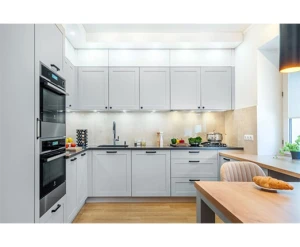 Tủ bếp Thùng nhựa chống ẩm sơn 2K cánh phẳng