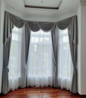 Rèm nữ hoàng phòng khách màu xám