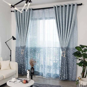 Rèm vải gấm hoa văn sang trọng