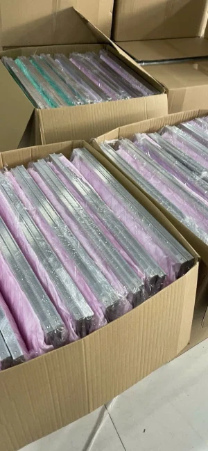 Khung túi lọc bụi F7 màu hồng