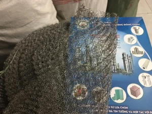 Lưới bùi nhùi inox lọc bụi hơi dầu