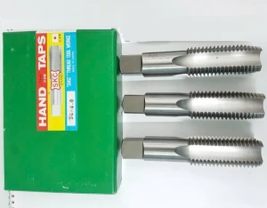 M36 x 4.0mm Bộ mũi Taro tay ren trong 3 chi tiết SKC