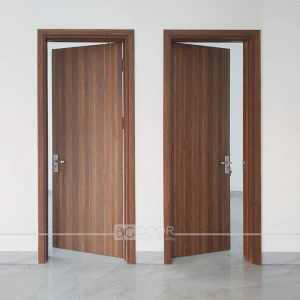 Cửa Plywood Melamine ML 2991 NF siêu chịu nước lắp đặt tại Kim Động Hưng Yên