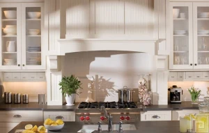 TỦ BẾP GỖ TỰ NHIÊN TBTN04