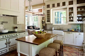 TỦ BẾP GỖ TỰ NHIÊN TBTN11