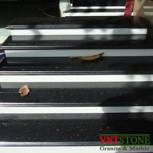 Bậc cấp ốp đá đen Kim Sa hạt trung