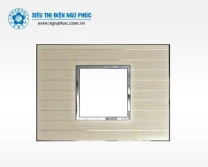 Mặt 2 Casual Legrand - 576431