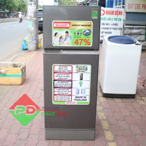 Tủ lạnh Sharp board điện tử 165L