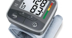 Máy đo huyết áp cổ tay Beurer BC32 Nhập khẩu Đức